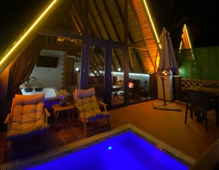 Rize Bungalov: Isıtmalı Havuzlu Çeçeva - Anka
