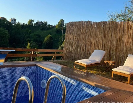 Rize Bungalov: Isıtmalı Havuzlu - La Casa