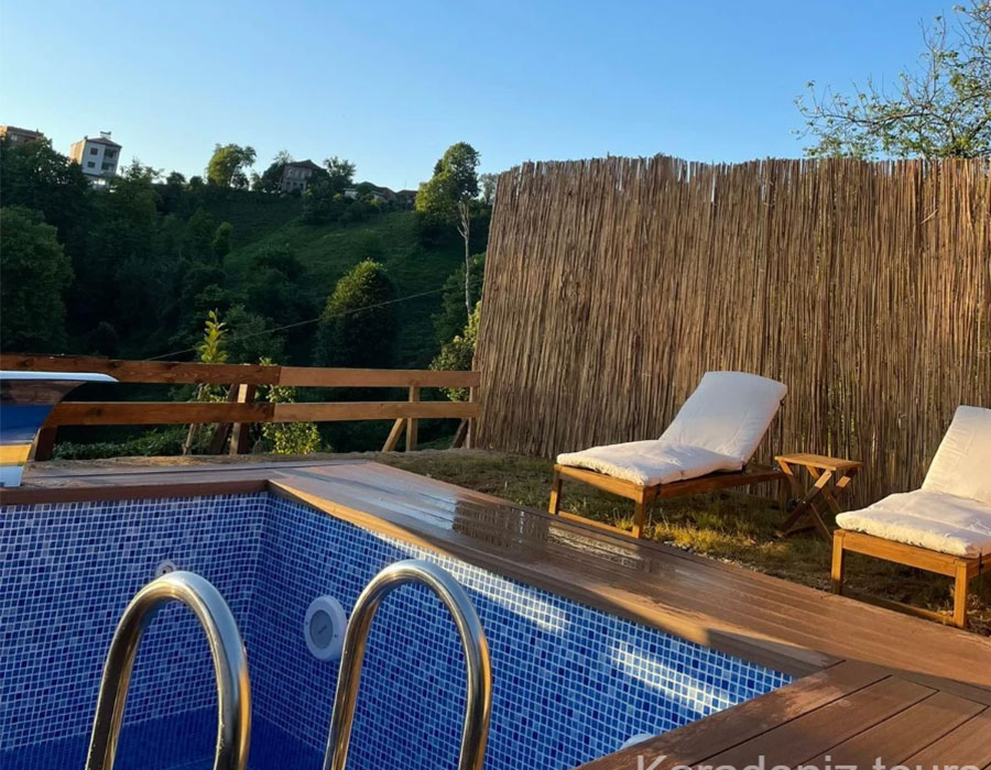 Rize Bungalov: Isıtmalı Havuzlu - La Casa