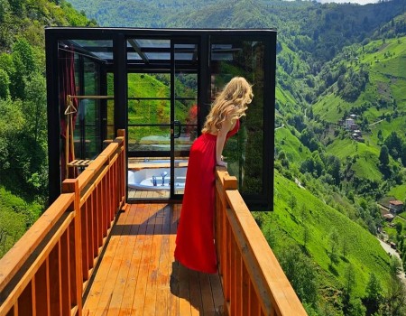 Rize Bungalov: Jakuzili Şömineli King Tower - Northland