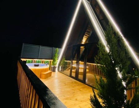 Rize Bungalov: Jakuzili Şömineli - VadiyeBak