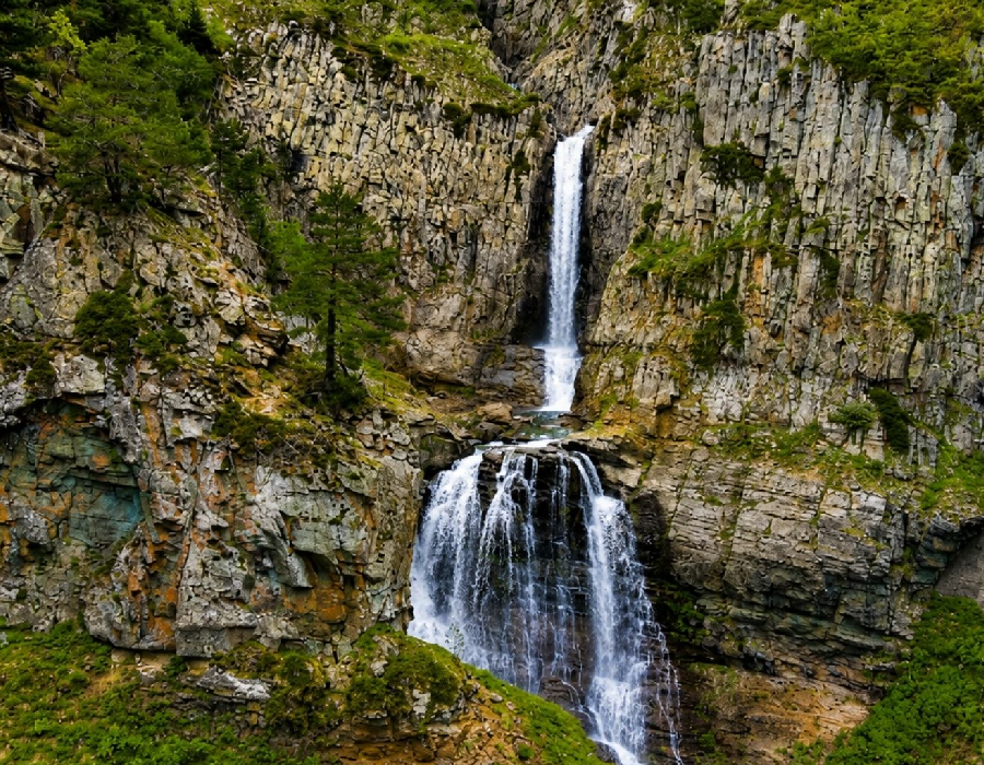 Rize Çıkışlı Şavşat Karagöl & Bazgiret Turu - 1 Gece 2 Gün