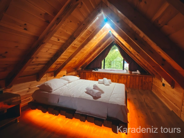 Rize Bungalov: Jakuzili & Şömineli Green Sea Suit - Zirvedekal