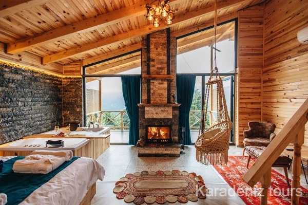 Rize Bungalov: Jakuzili & Şömineli & Saunalı- Keyfi Seyran