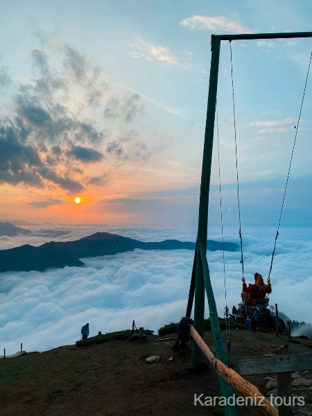Huser Yaylası Turu - Günübirlik Rize Çıkışlı